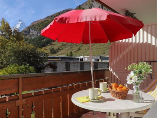 Zermatt Apartment | Apartment St- Pauli by Interhome