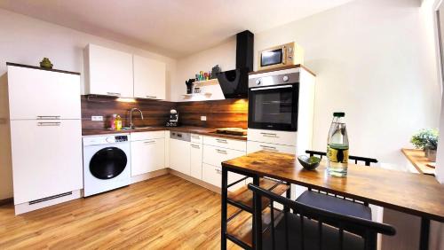 Wehrda Apartment | Apartment Stadtliebe Marburg PS4