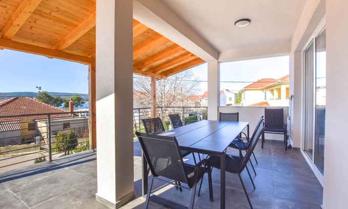 Turanj Apartment | Apartment Sterna (84001-A1) - Turanj