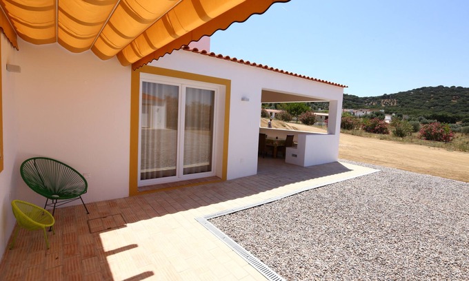 Evoramonte Other | Apartment Suite with Living Room and Kitchenette