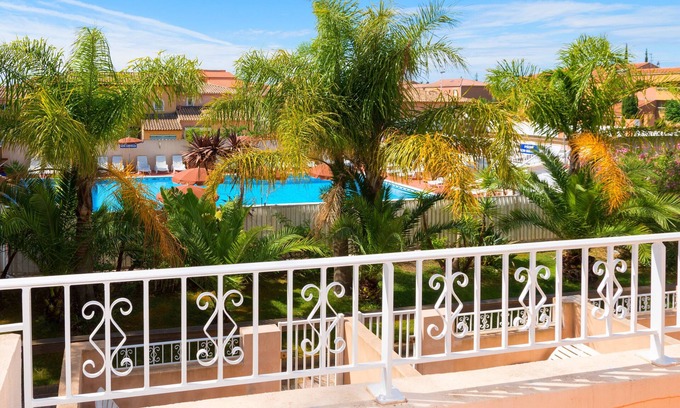 Les Bormettes Apartment | Apartment T3 * 250 m from the SEA with HEATED SWIMMING POOL and TENNIS (104)
