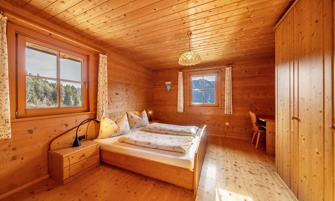 Ultimo Apartment | Apartment 'Thalhof Laugen' with Mountain View, Shared Garden and Wi-Fi