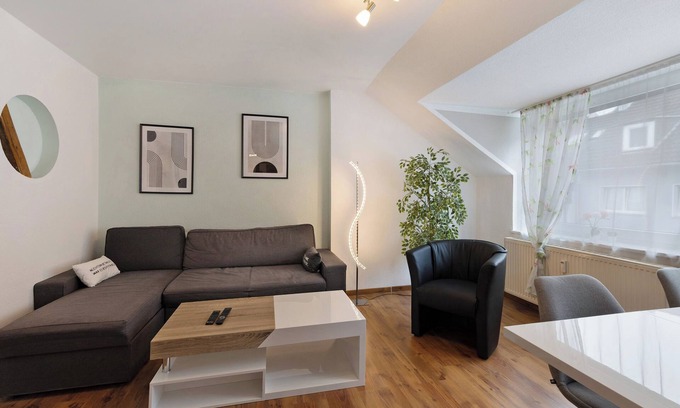 Velbert Apartment | Apartment 'Tifra-living' with Wi-Fi