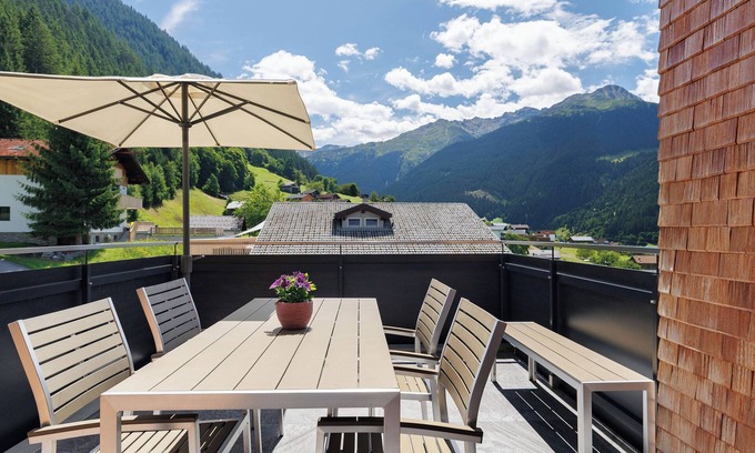 Gaschurn Apartment | Apartment 'Toni' with Mountain View, Private Terrace and Wi-Fi