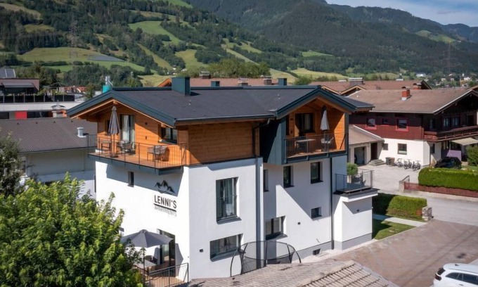 Bruck an der Grossglocknerstrasse Apartment | Apartment Top 4 by Interhome
