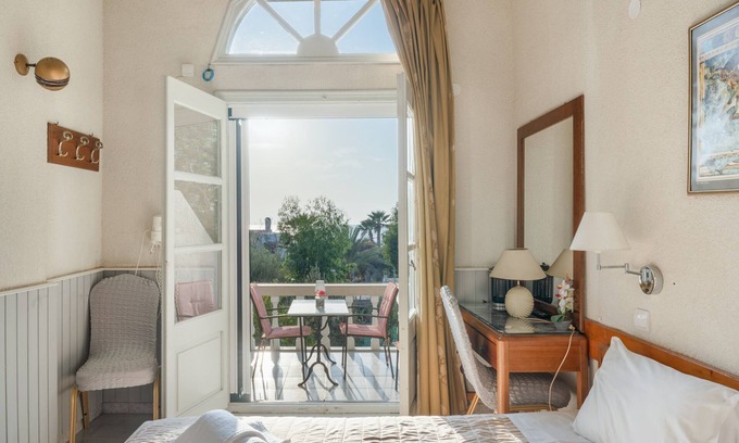 Panormos Apartment | Apartment 'Two-Bedroom No 2' with Sea View, Wi-Fi and Air Conditioning