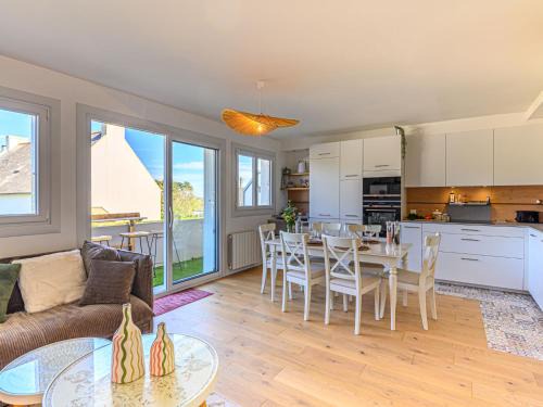 La Trinite-sur-Mer Apartment | Apartment Ty Breiz by Interhome