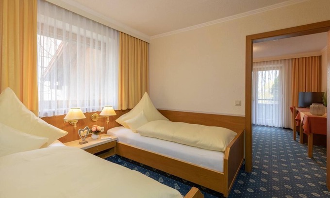 Safferstetten Apartment | Apartment type A | modern apartment with bookable breakfast