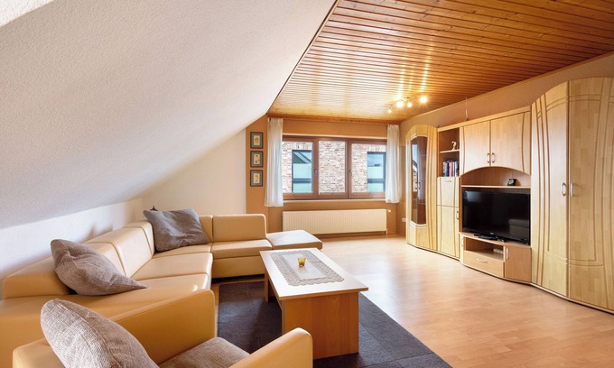 Stockelsdorf Apartment | Apartment 'Urlaub Ostholstein' with Wi-Fi
