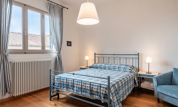Pistoia Apartment | Apartment 'Verdi' with Private Terrace, Wi-Fi and Air Conditioning