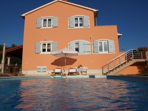 Tinjan Apartment | Apartment Villa Brig
