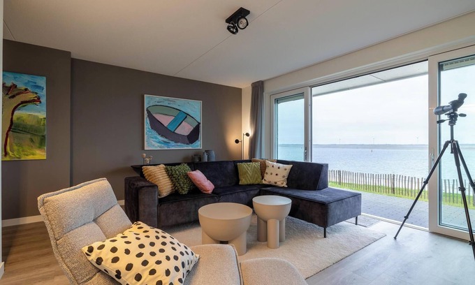 Sint-Annaland Apartment | Apartment Vista Maris - Havenweg 8 - 28 | St. Annaland (Oosterschelde)