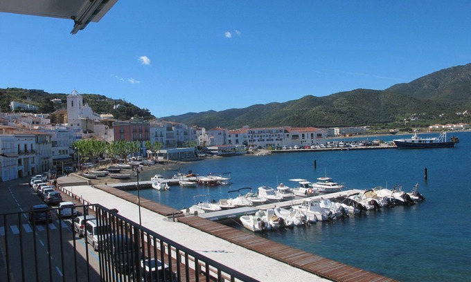 Port de la Selva Condo | Apartment with spectacular views to the bay of Port de la Selva.