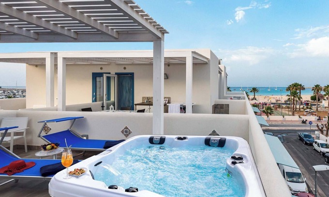 San Vito Lo Capo Apartment | Apartment with swimming pool and terrace by the sea
