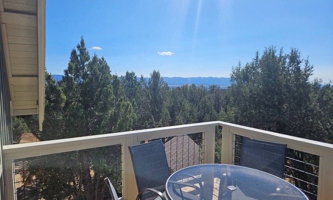 Cortez Apartment | Apartment with a view