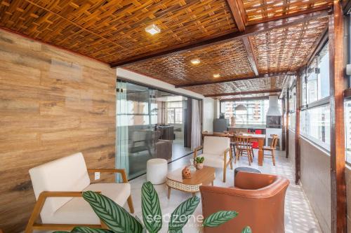 Jardim Apipema Apartment | Apartment with Balcony and Barbecue CEC0801