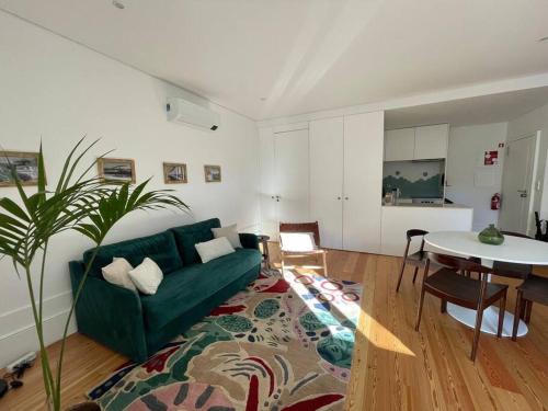 Centro / Baixa Apartment | Apartment with balcony in the center of Porto