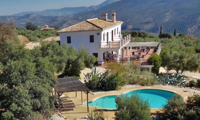 Iznajar Apartment | Apartment with big terrace and fantastic views