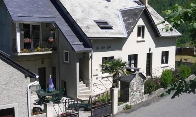 Gedre Apartment | Apartment with garden with magnificent view of the village and the mountains
