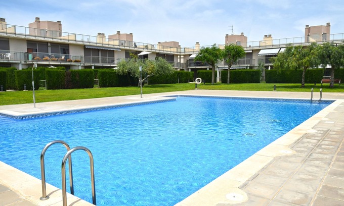 L'Ampolla Apartment | APARTMENT WITH GARDEN IN THE MIRADOR DEL DELTA