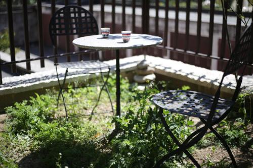 Est Apartment | Apartment with lovely garden
