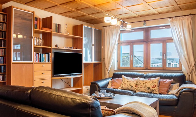 Gunzenhausen Apartment | Apartment with Private Sauna, Balcony and Wi-Fi
