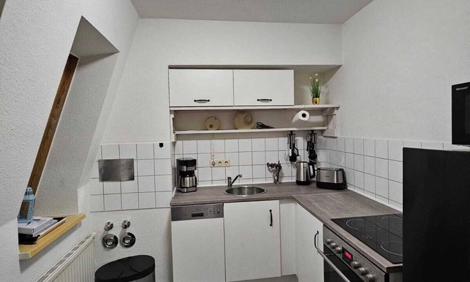 Altlindenau Apartment | Apartment with stadium view