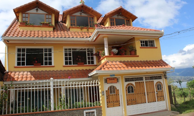 San Pablo del Lago Apartment | Apartment with view of Lake San Pablo