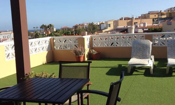 Tarajalejo Apartment | Apartment with WiFi and Air Conditioning