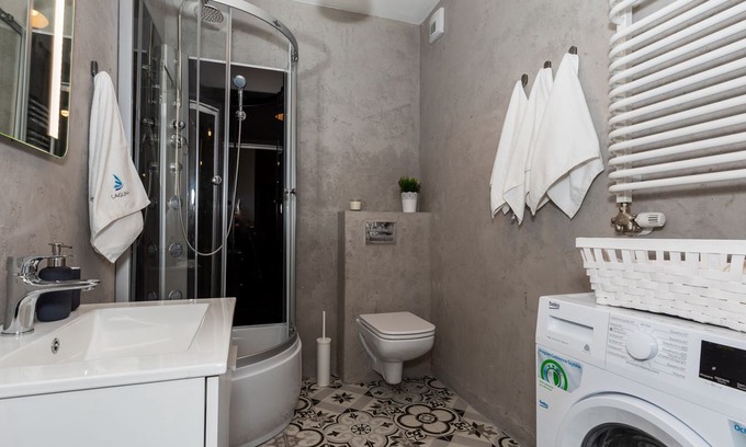 Krowodrza Apartment | Apartment Wrocławska 67/19 with bedroom and two balconies