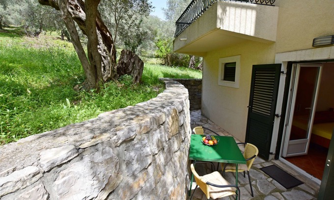 Petrovac Apartment | Apartments and Rooms Iva (61261-A3) - Petrovac