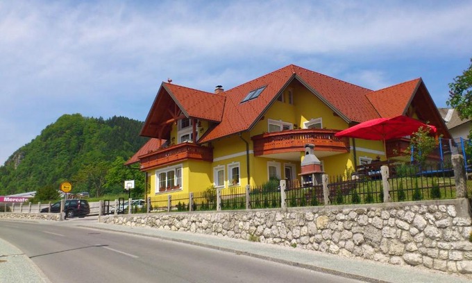 Gorje Apartment | Apartments and Rooms With View on Bled