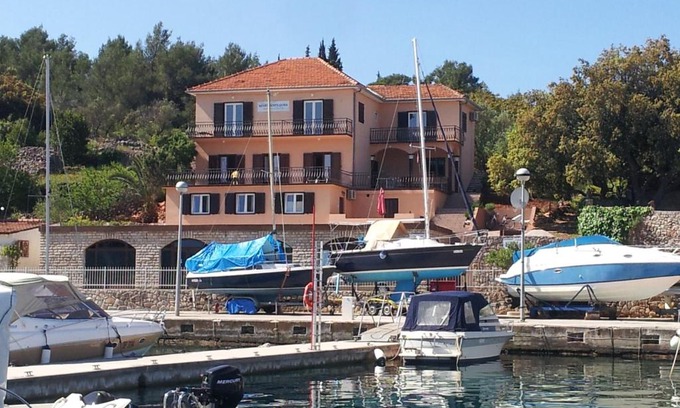Vrboska Apartment | Apartments Dora, with a beautiful view of the bay, near the sea and center