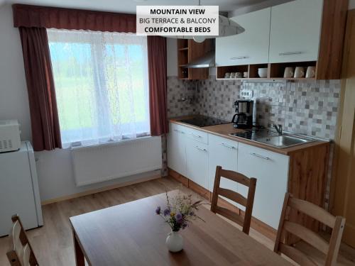 Radovljica Apartment | Apartments Field Flower