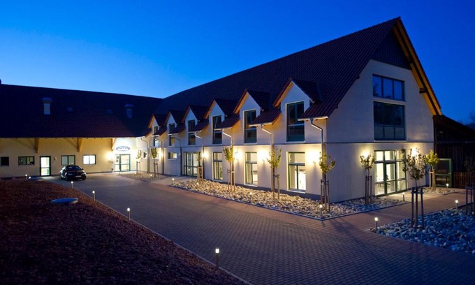 Lauterbach Resort | Apartments Golfpark Schlossgut Sickendorf