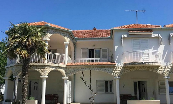Turanj Apartment | Apartments Roko - Two Bedroom Apartment with Terrace and Sea View (A4)