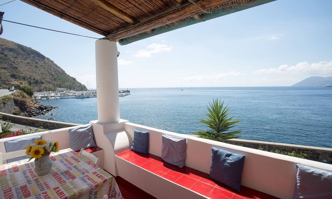 Lipari Apartment | Apartments in Lipari