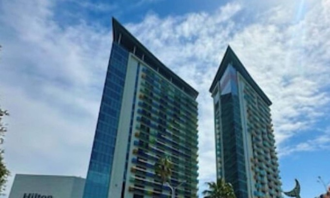 Old Boulevard Apartment | Apartments in the Hilton hotel complex