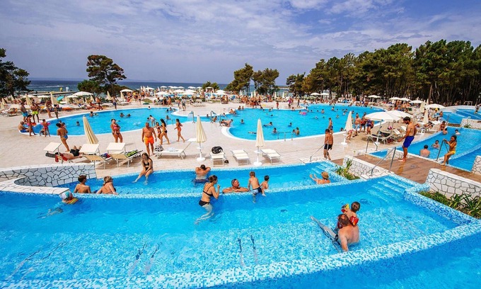 Zaton Apartment | Apartments in Zaton With Pool