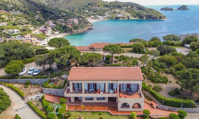 Morcone Apartment | Apartments La Turistica