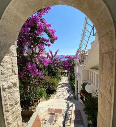 Sucuraj Apartment | Apartments Nada