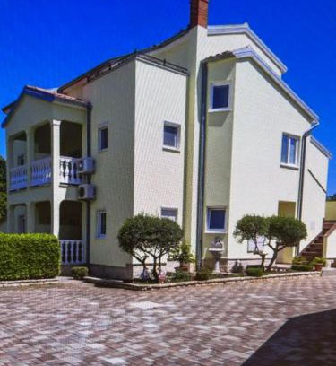 Cancini Apartment | Apartments Rajic