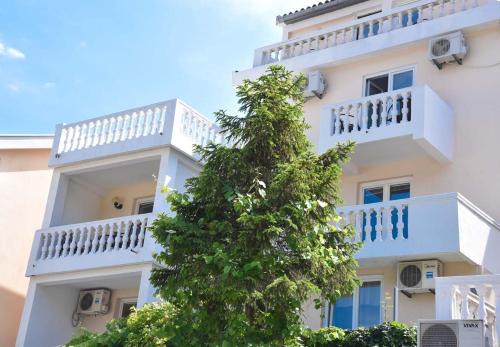 Golubovina Apartment | Apartments Villa Jovovic