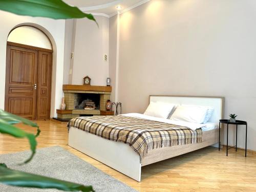 Rivne Apartment | Apartments with a coffee machine in the city center, near the theater and Zlata Plaza
