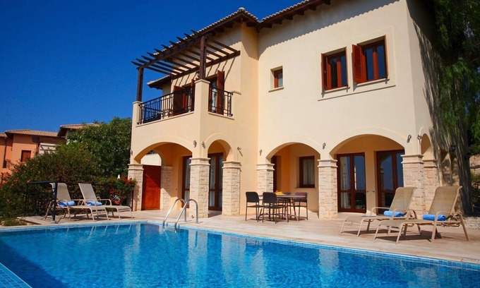 Aphrodite Hills Villa | Aphrodite Hills Junior Villas | Junior Villa TD01 | Air Conditioning | Private.