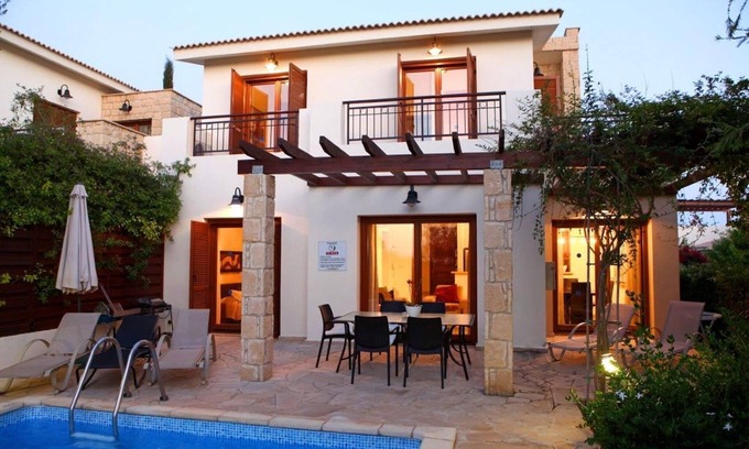 Aphrodite Hills Villa | Aphrodite Hills Junior Villas | Junior Villa J009 | Air Conditioning | Private.