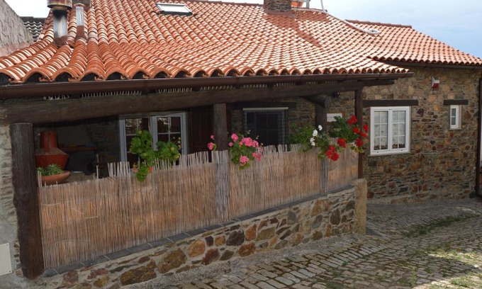 Braganca House | Apimonte Casa do Pascoal - PN Montesinho