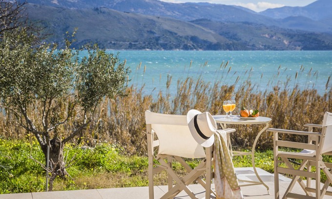 Argostoli Town House | Apollonides Seafront Villa 1 “Aoede”