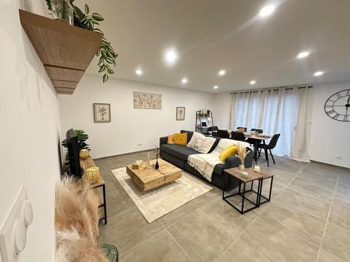 La Chambre Apartment | App 4-6 Pers - Terrasse - Calme - Reposant