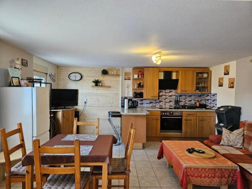 Ober-Morlen Apartment | App-O2-2-4-Personen-23km-bis-Frankfurt-Nord